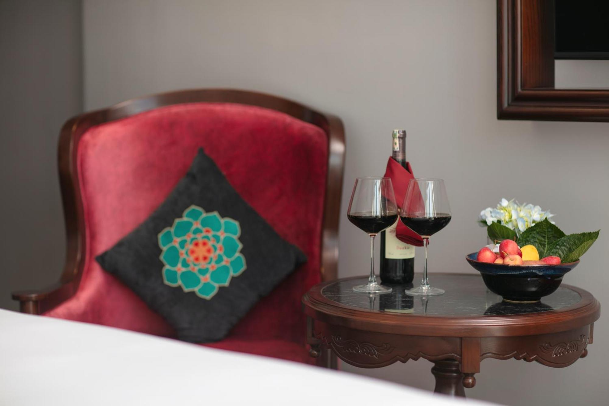 Serene Central Hotel Hanoï Extérieur photo